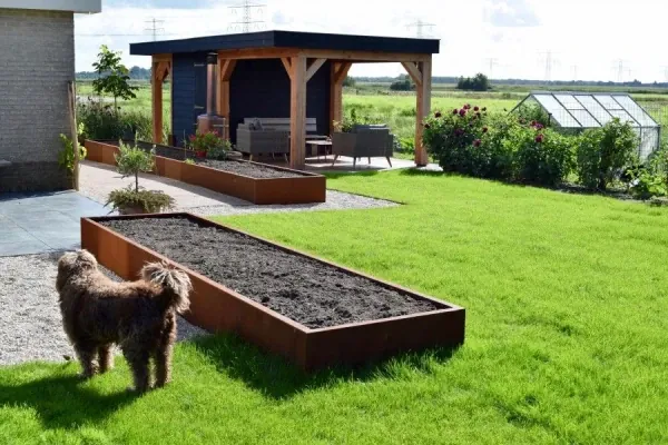 Cortenstalen plantenbak met maatwerk afmetingen
